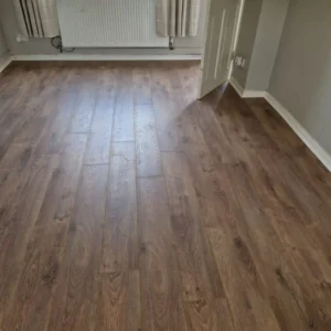 Laminate (20)